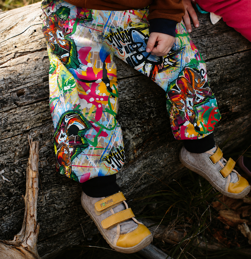 Rainys pants vzorec , grafiti